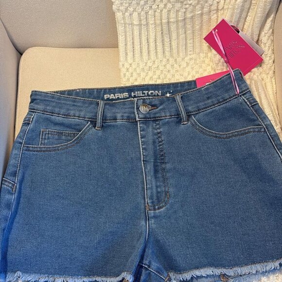 Y2K Paris Hilton Star-Detail Denim Shorts - Picture 5 of 5